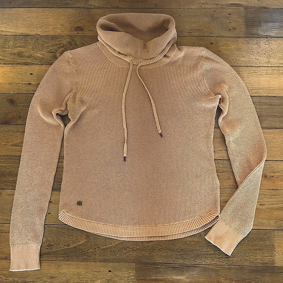 Lauren Ralph Lauren Tops - LAUREN RALPH LAUREN Elegant Tan Turtleneck Waffle knit Long Sleeve Top Preppy